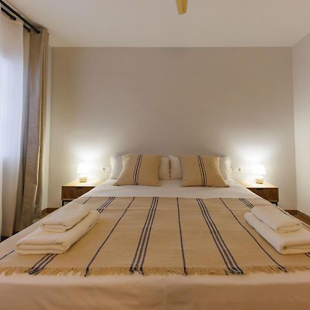 Bravissimo Figuerola, Spacious 3-Bedroom Apartment Херона Екстериор снимка