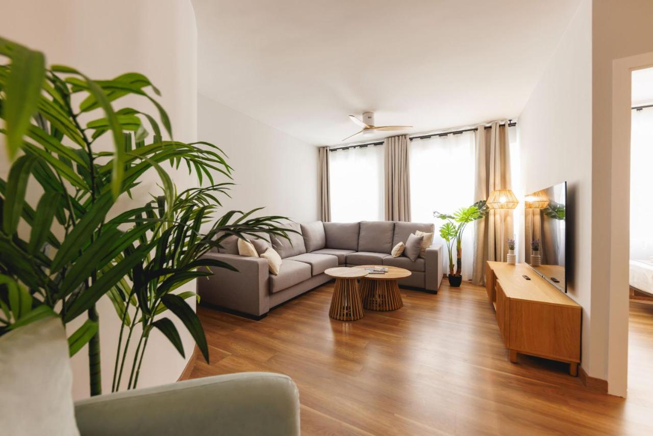 Bravissimo Figuerola, Spacious 3-Bedroom Apartment Херона Екстериор снимка