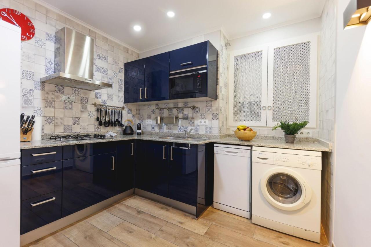 Bravissimo Figuerola, Spacious 3-Bedroom Apartment Херона Екстериор снимка